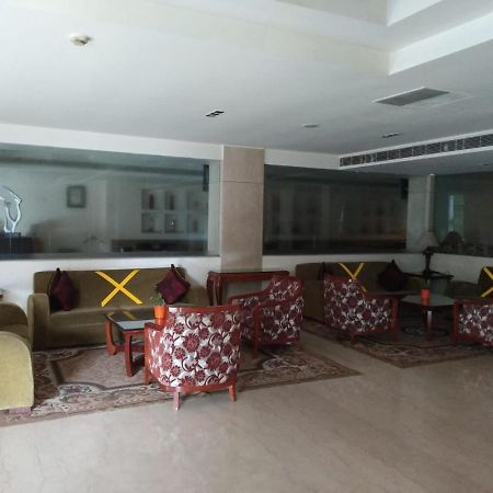 Hampshire Plaza Hyderabad Exterior foto