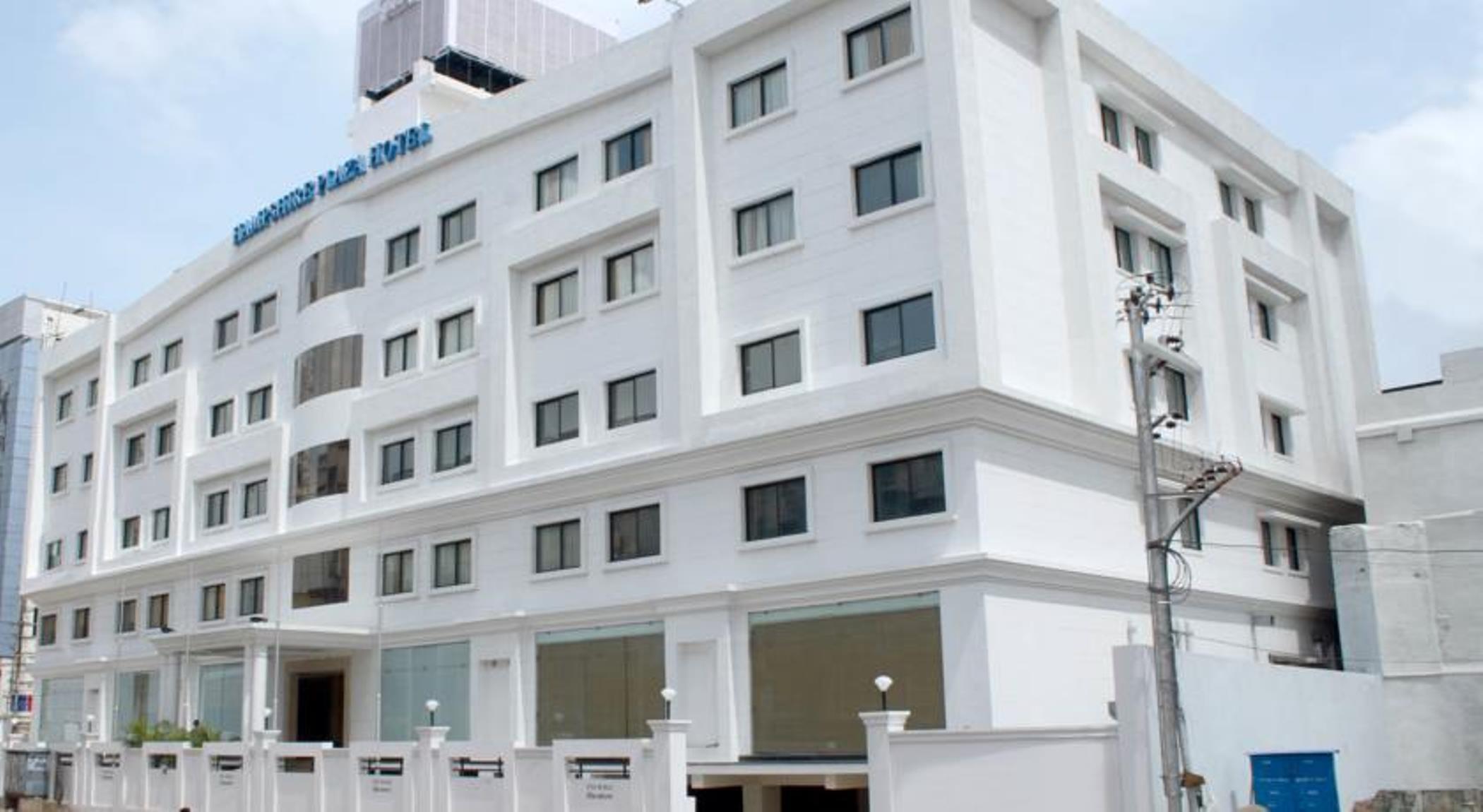 Hampshire Plaza Hyderabad Exterior foto