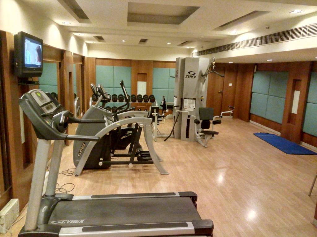 Hampshire Plaza Hyderabad Exterior foto