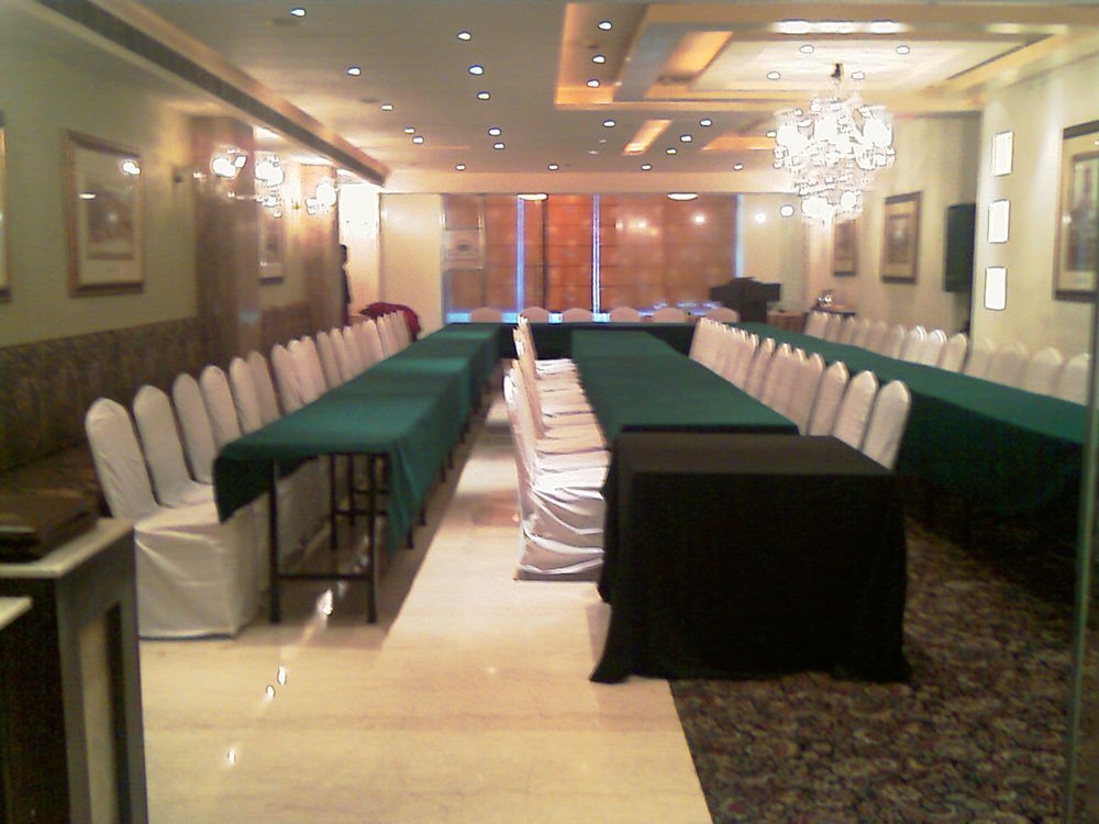 Hampshire Plaza Hyderabad Exterior foto
