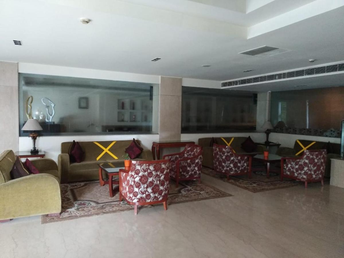 Hampshire Plaza Hyderabad Exterior foto